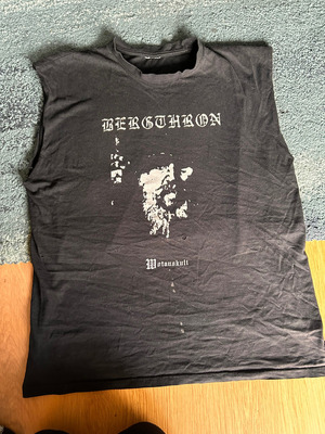 Bergthron Shirt L vertanzt
